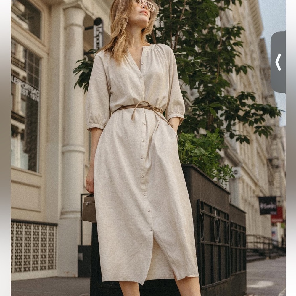 Loose grey dress with pockets